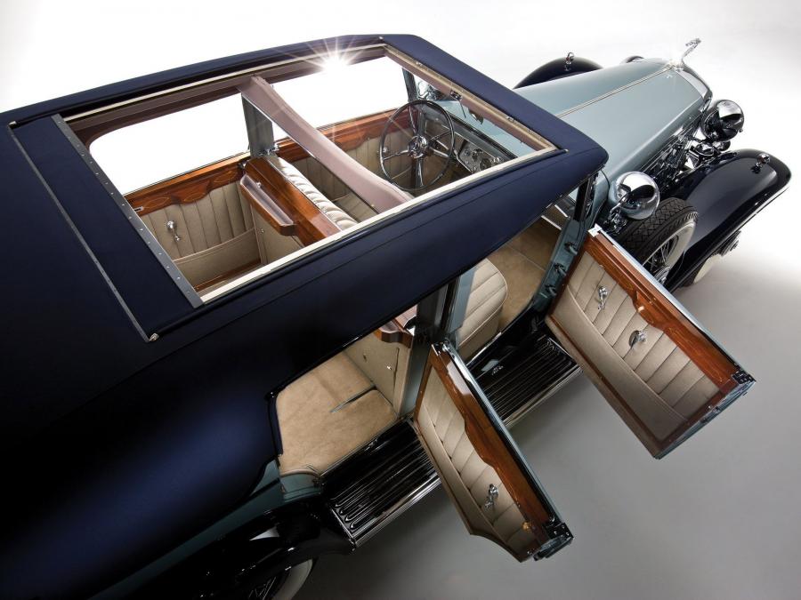  Cadillac Sixteen V16 Convertible Sedan by Saoutchik 1930 года  (фото 9 из 12)